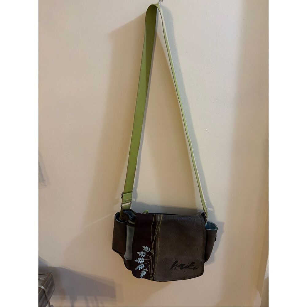 Haiku Leather Messenger Bag